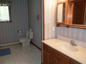 Duplex 1 Bathroom